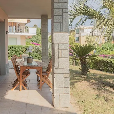 Сasa de vacaciones Sea Garden Tre Ponti Prestige 4 Beds Private Parking *