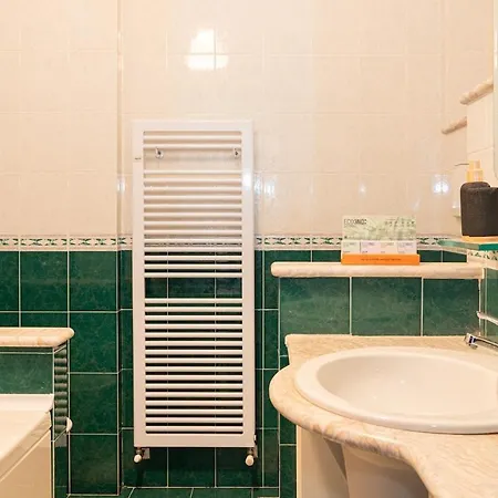 Sea Garden Tre Ponti Prestige 4 Beds Private Parking Сasa de vacaciones San Remo